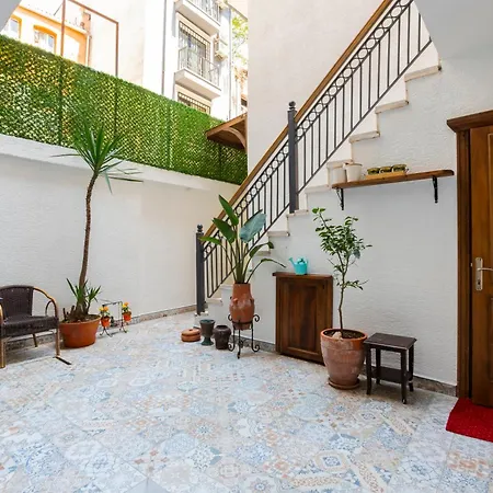 Mai Inci Pera Hotel