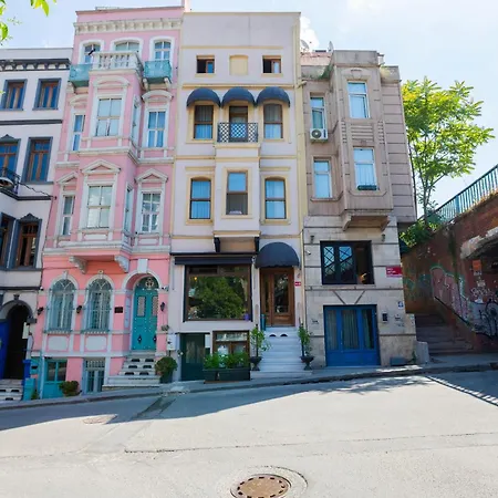 Mai Inci Pera Provincia di Istanbul